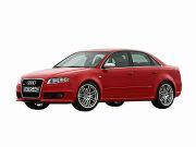 アウディRS4